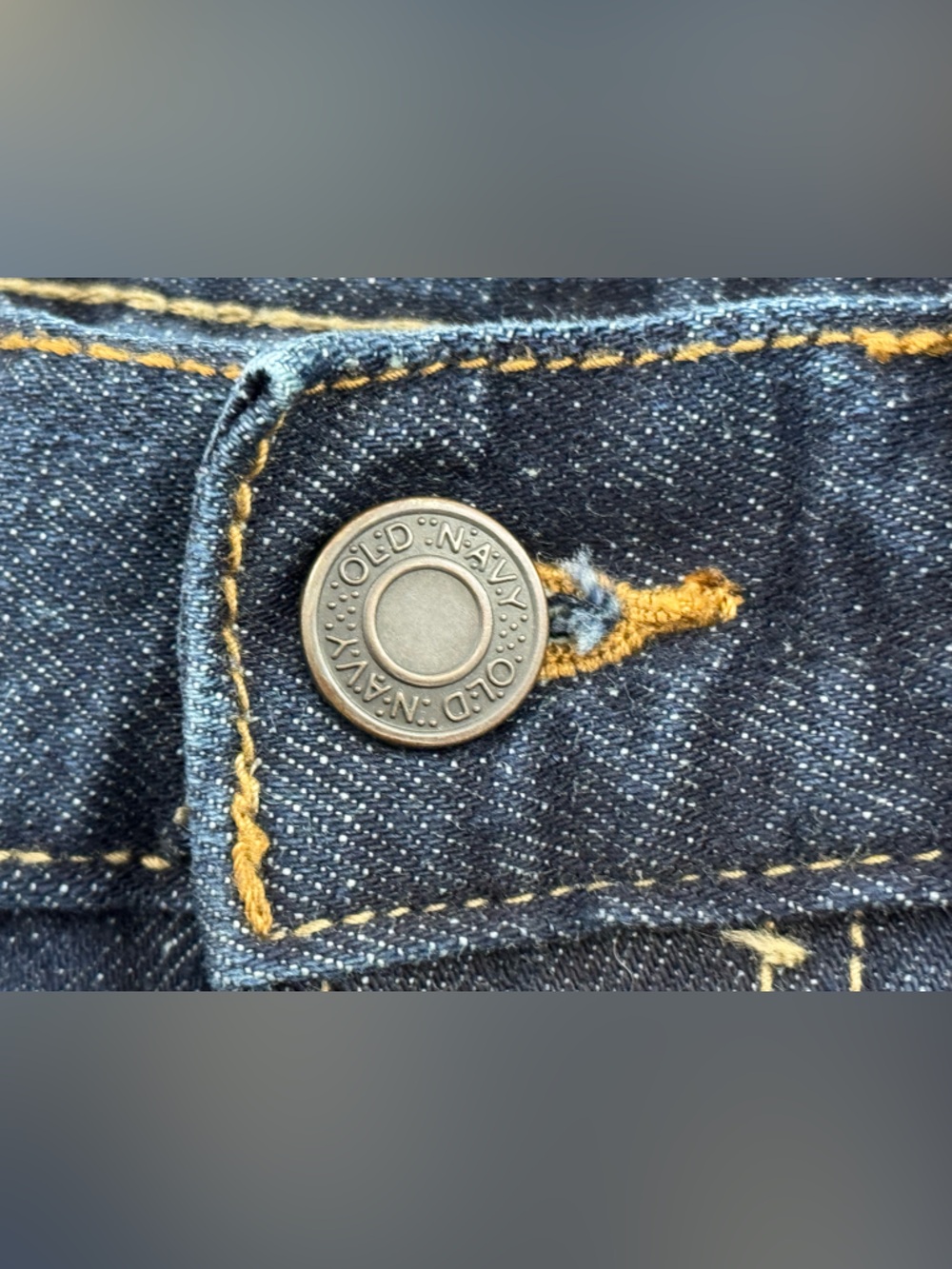 Men's Old Navy Loose Fit, Built in Flex, Dark Wash Denim Jeans, Size 31x32 - Picture 3 of 12